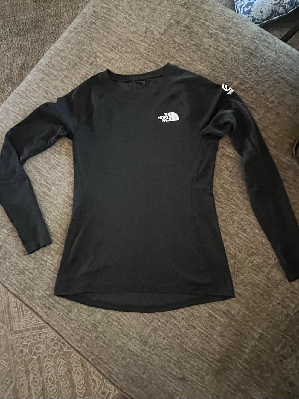 The North Face Women's Black Long-Sleeve Crew Top with Logo